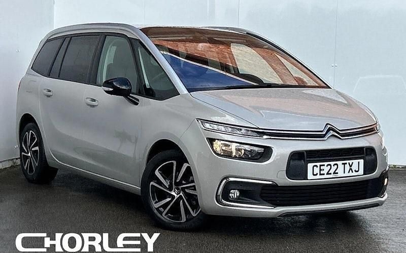 Used Citroën C4 SpaceTourer PureTech 131 HP (96 kW) 2022 Beige MPV