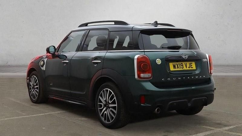 Used Mini Cooper Countryman Sport 224 HP (164 kW) 2019 Green SUV