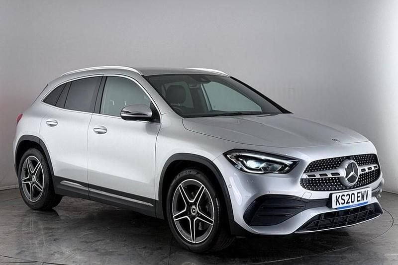 Used 2020 Mercedes GLA200 Executive SUV | £23,600 (Fair price) - Image 1/1