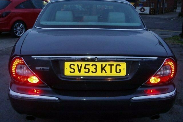Used Jaguar XJ6 240 HP (176 kW) 2003 Sedan
