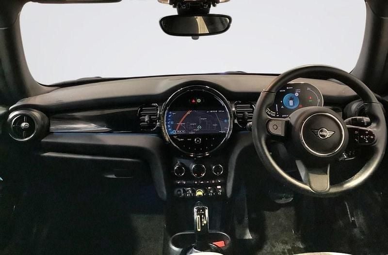 Used Mini Cooper SE Hatch 135 kW (184 HP) 2022 Black Hatchback