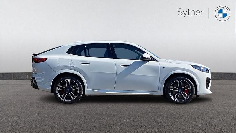 Used BMW iX2 M Sport 227 kW (309 HP) 2025 White SUV