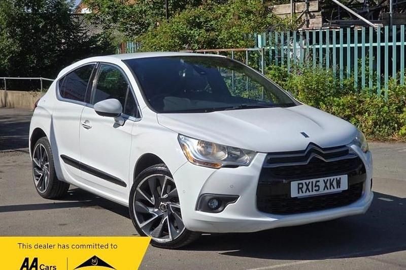 White Used 2015 Citroën DS4 Hatchback | £4,390 (A bit pricey) - Image 1/1