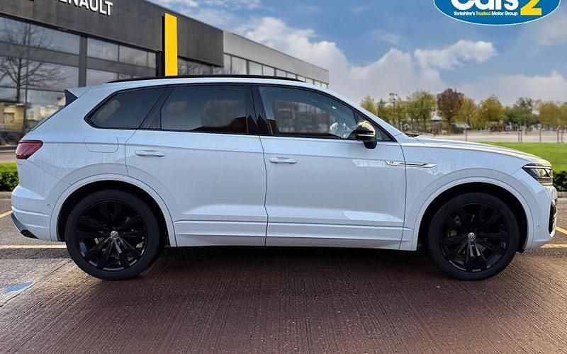 Used VW Touareg Black Edition 286 HP (210 kW) 2022 SUV
