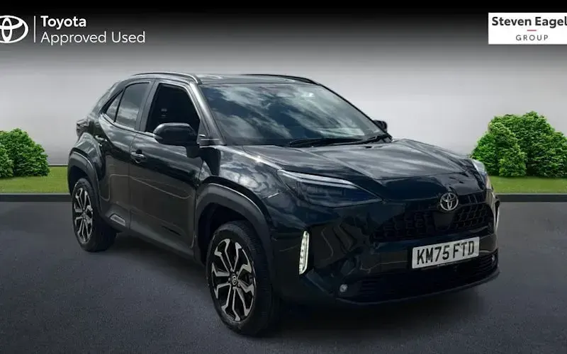 Begagnad Toyota Yaris Hybrid Design 116 HK (85 kW) 2026 Kombi