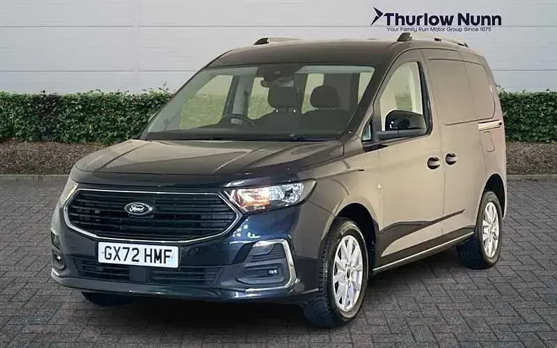 Used Ford Tourneo Titanium 122 HP (89 kW) 2024 Estate