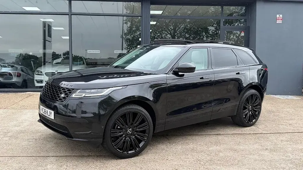 Second-hand Land Rover Range Rover Velar SE 2018 Negru SUV