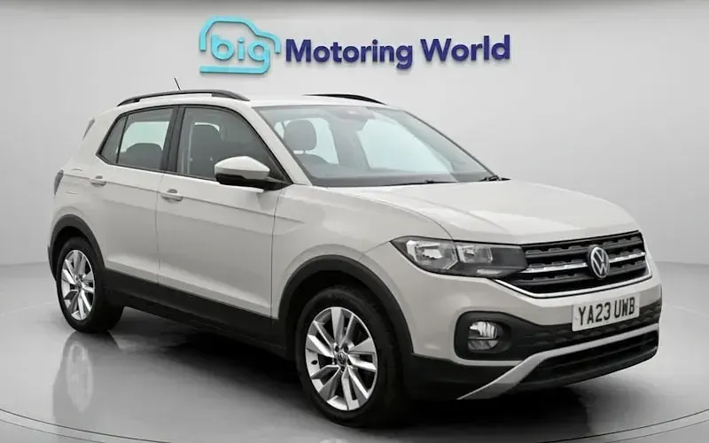 Used VW T-Cross SE 95 HP (69 kW) 2023 SUV