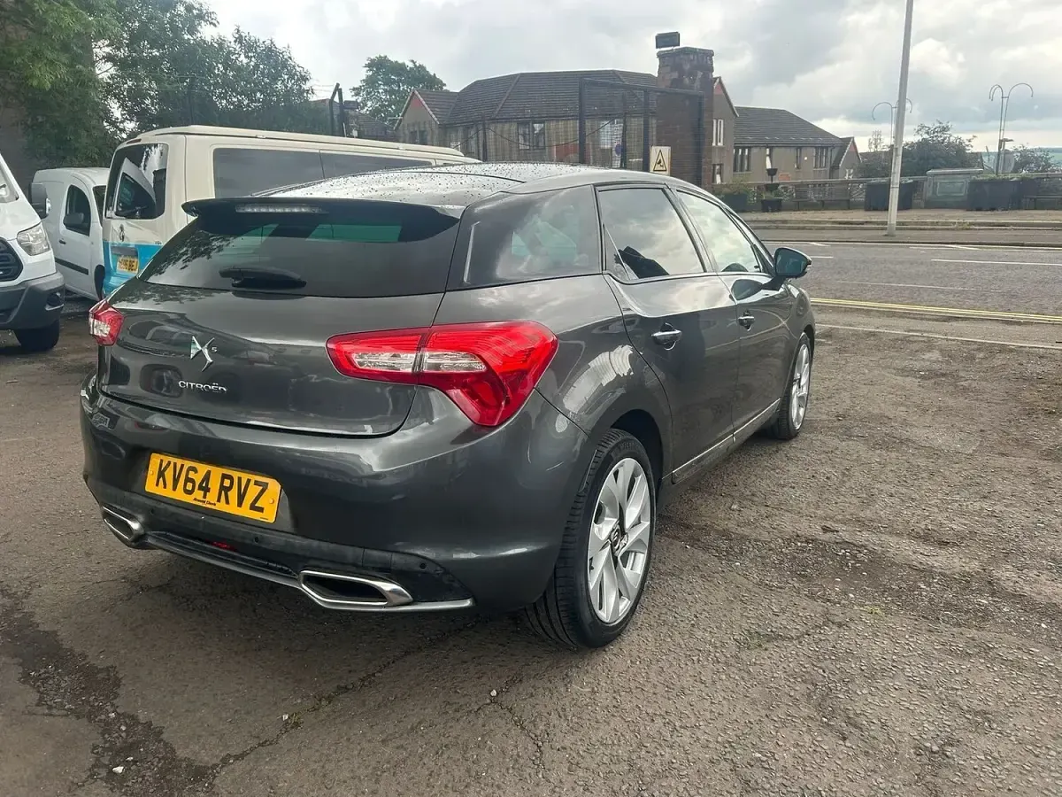 Used Citroën DS5 2014 Grey Hatchback