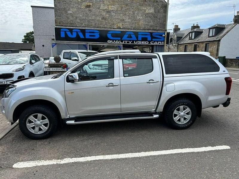 Silver Used 2017 Isuzu D-Max Pickup | £9,995 (Fair price) - Image 1/4