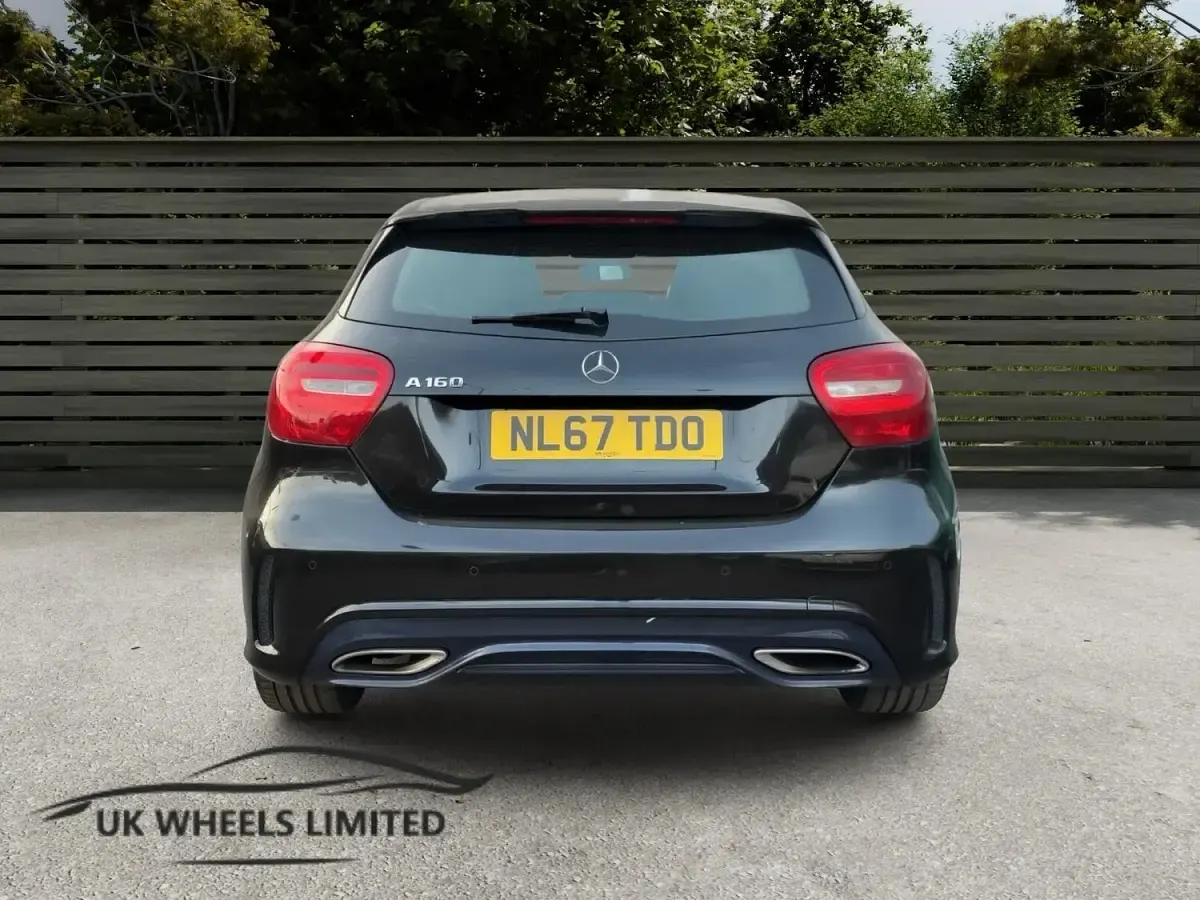 Used Mercedes A160 Executive 102 HP (75 kW) 2017 Black Hatchback