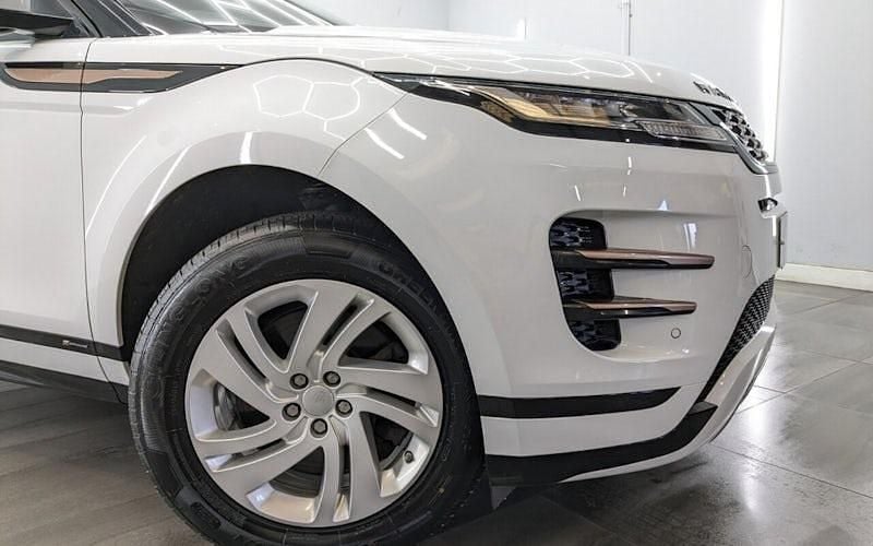 Used Land Rover Range Rover evoque R-Dynamic 152 HP (111 kW) 2019 White SUV