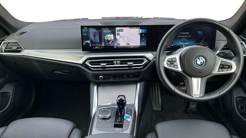 Used BMW i4 M Sport 246 kW (335 HP) 2022 Blue Sedan