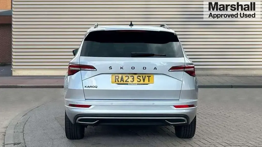 Used Skoda Karoq SportLine 150 HP (110 kW) 2023 Silver SUV