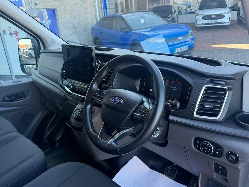 Usado Ford Transit Trend 130 HP (95 kW) 2024 Branco Van