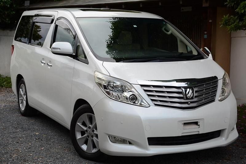 Used Toyota Alphard 2008 White MPV