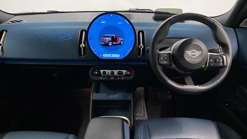 Used Mini Countryman 168 HP (123 kW) 2024 Green SUV