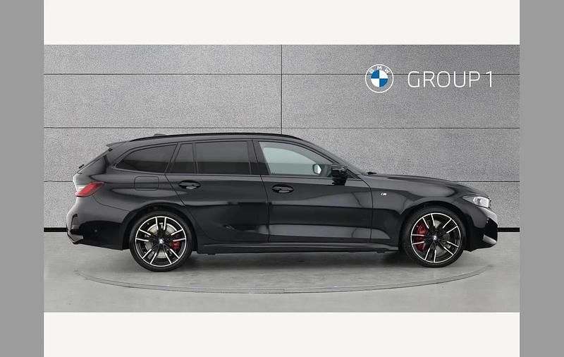 Used BMW 502 M Sport 392 HP (288 kW) 2026 Black Estate