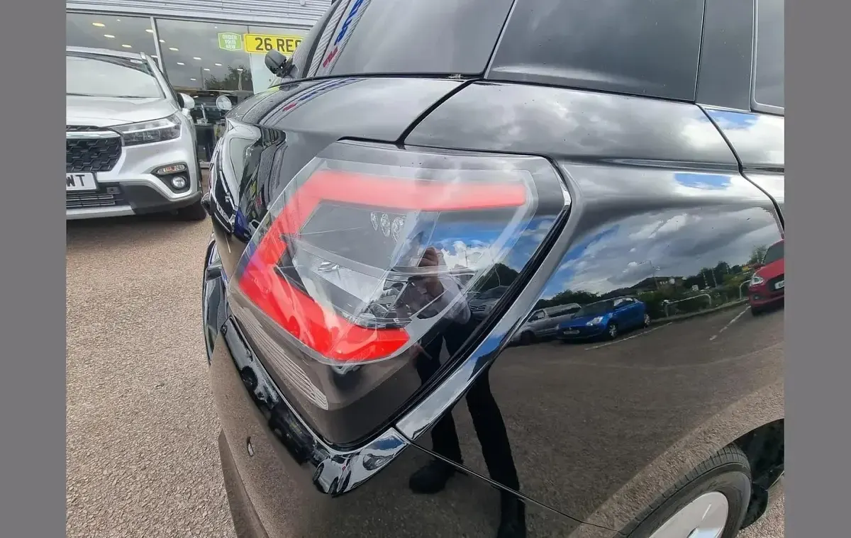New Suzuki Swift 82 HP (60 kW) 2026 Black Hatchback