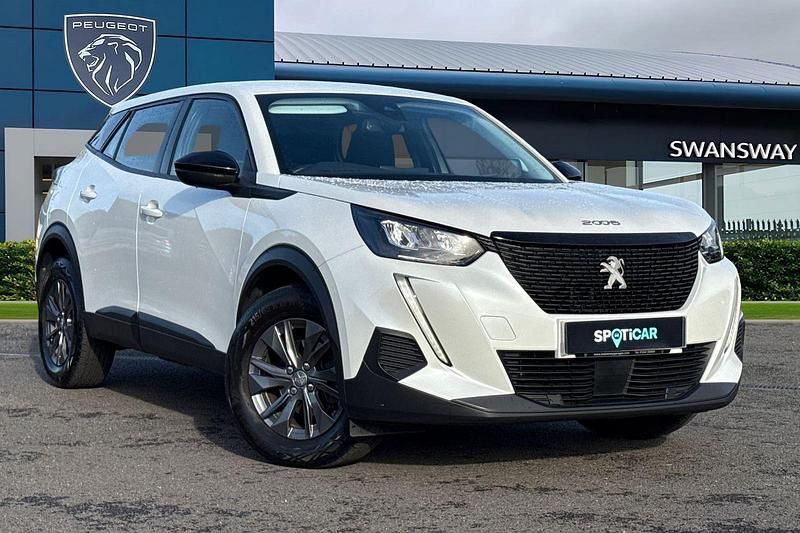 White Used 2022 Peugeot 2008 Active Premium SUV | £11,750 (Good price) - Image 1/4