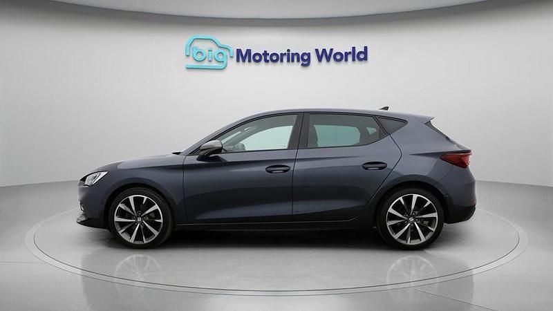Used Seat Leon FR Sport 130 HP (95 kW) 2022 Grey Hatchback