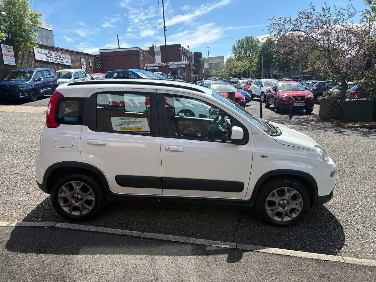 Used Fiat Panda 4x4 2014 White Hatchback