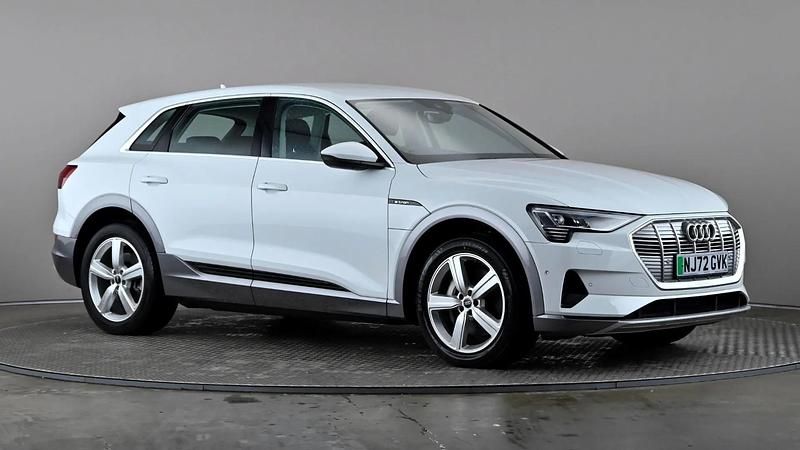 Used Audi e-tron 300 kW (408 HP) 2022 White SUV