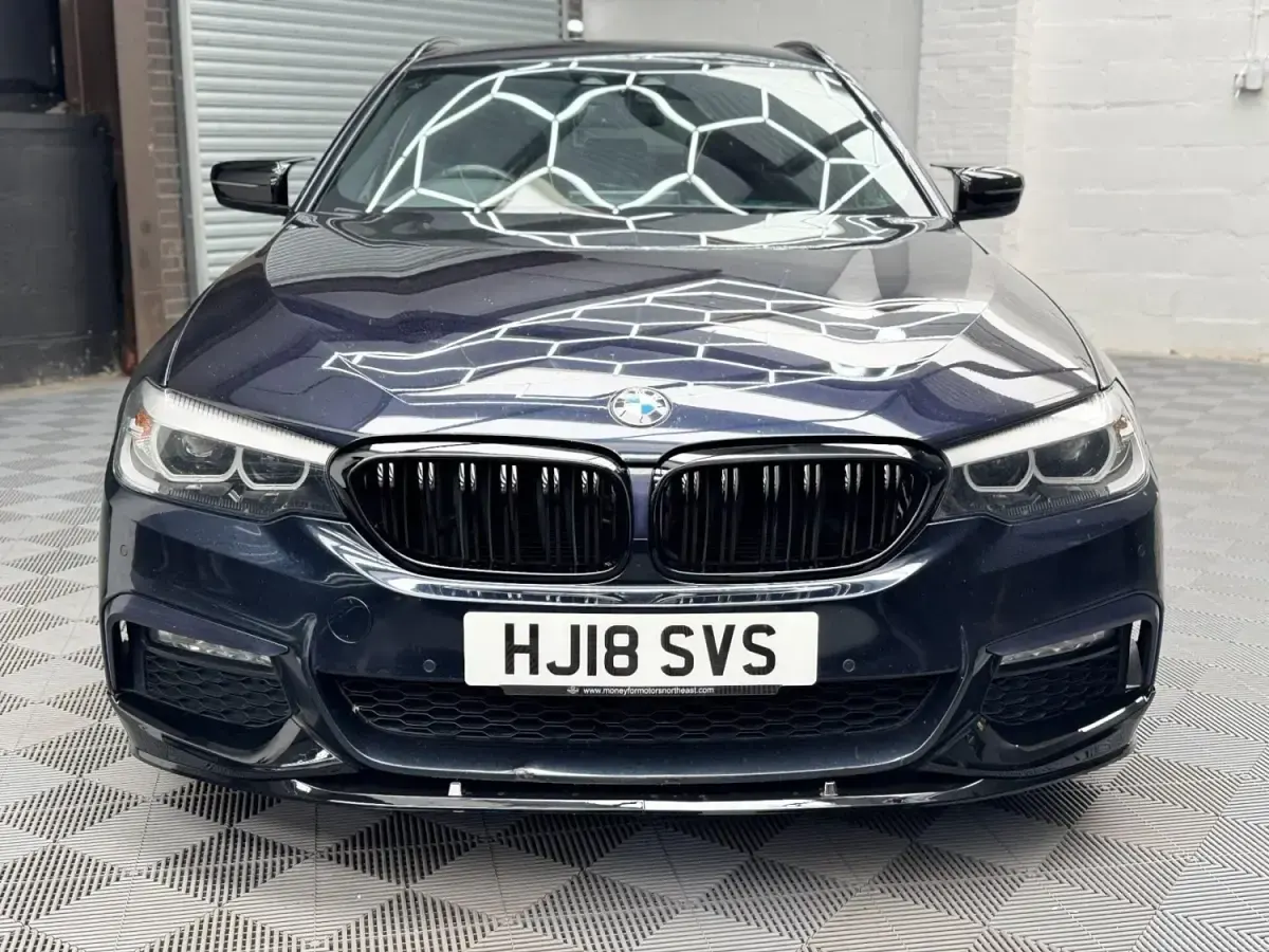 Begagnad BMW 530 M Sport 2018 Svart Kombi