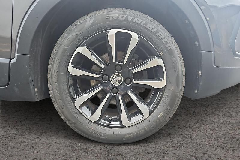 Second-hand Vauxhall Crossland Edition 83 CP (61 kW) 2022 Gri SUV