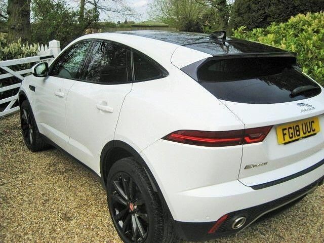 Usado Jaguar E-Pace S 150 HP (110 kW) 2018 Branco SUV