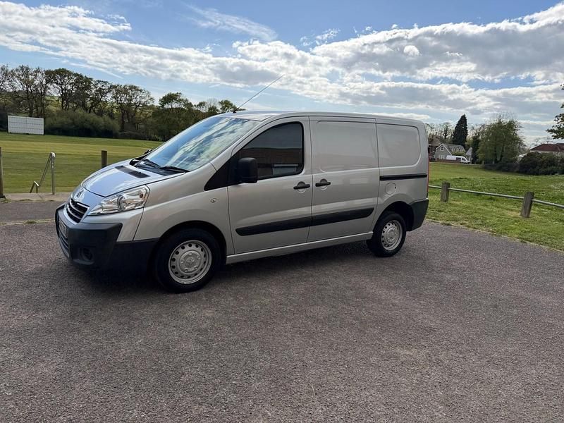 Second-hand Peugeot Expert 90 CP (66 kW) 2016 Argintiu Van