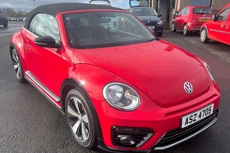 Usado VW Beetle Cabriolet R-line 150 CV (110 kW) 2017 Descapotable