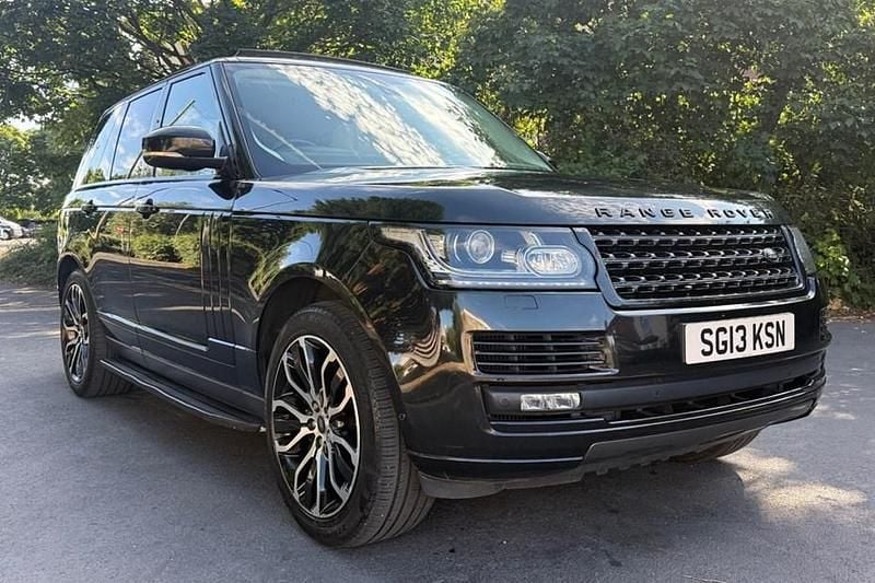 Black Used 2013 Land Rover Range Rover Vogue SE SUV | £9,500 - Image 1/1