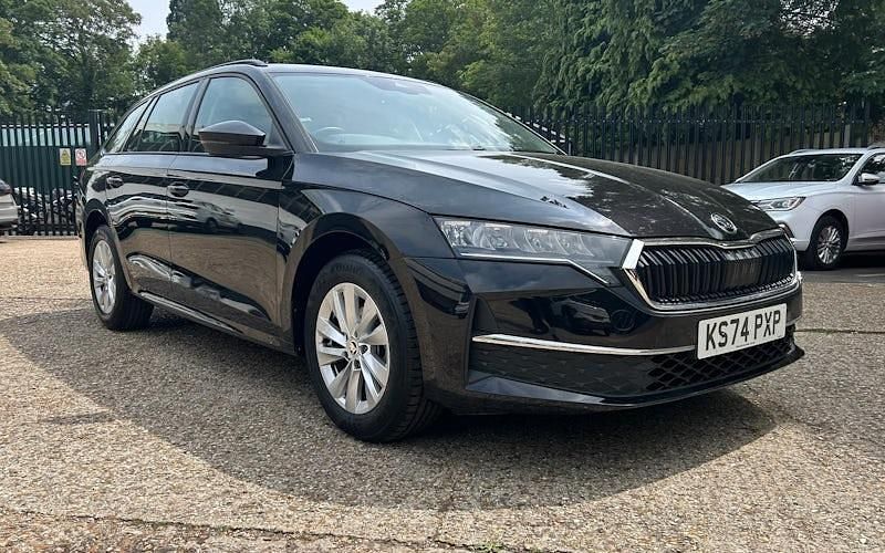 Black Used 2024 Skoda Octavia SE Technology Estate | £26,199 (Expensive) - Image 1/3