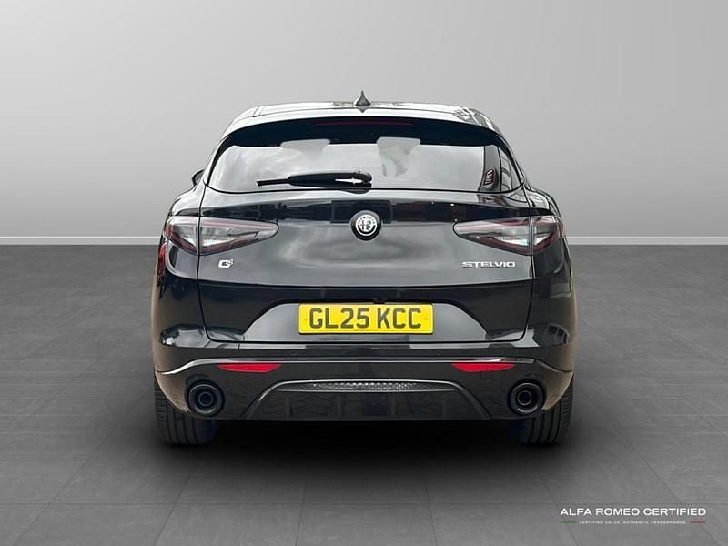 New Alfa Romeo Stelvio 276 HP (202 kW) 2025 Black SUV