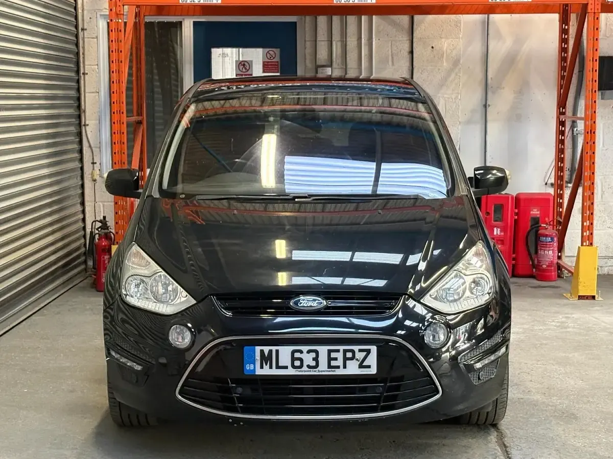 Used Ford S-MAX Titanium 2013 Black MPV
