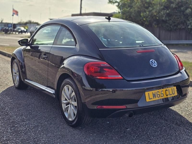 Used VW Beetle Design 105 HP (77 kW) 2015 Black Hatchback