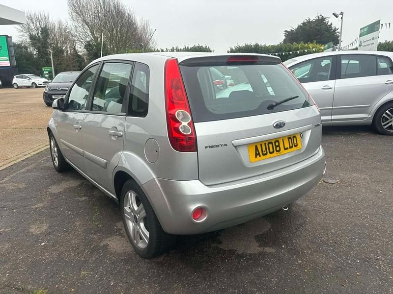 Used Ford Fiesta Zetec 2009 Silver Hatchback