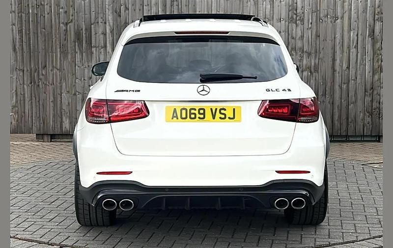White Used 2020 Mercedes GLC43 AMG Premium Plus SUV | £35,699 (Super price) - Image 1/4