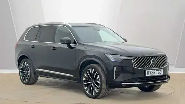 Usado Volvo XC90 Ultra 247 HP (181 kW) 2025 SUV