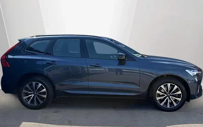 Usado Volvo XC60 Plus 197 HP (144 kW) 2023 SUV