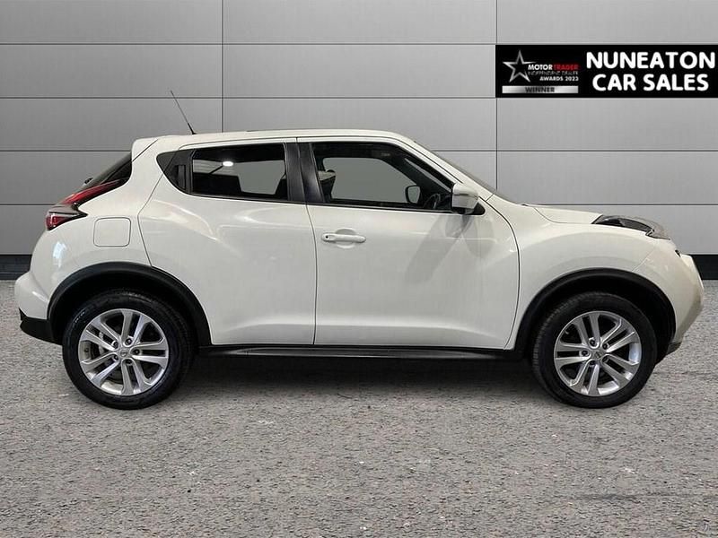 Used Nissan Juke Acenta Premium 2015 White SUV