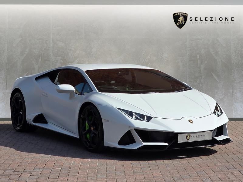 Used Lamborghini Huracán 640 HP (470 kW) 2019 White Coupe
