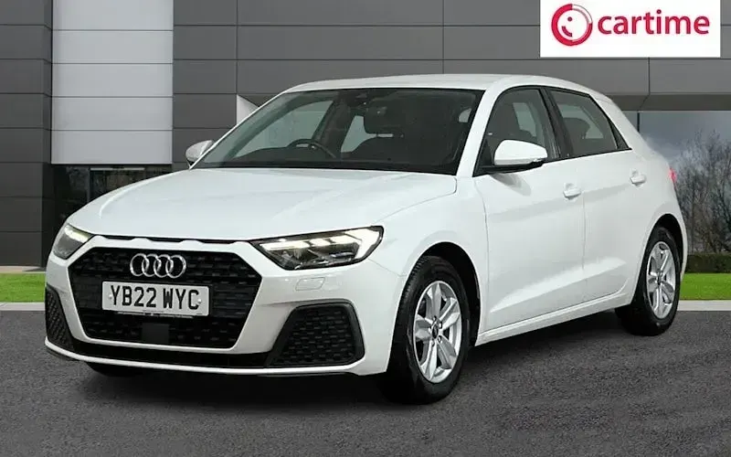 Used Audi A1 Sportback Design 95 HP (69 kW) 2022 White Hatchback