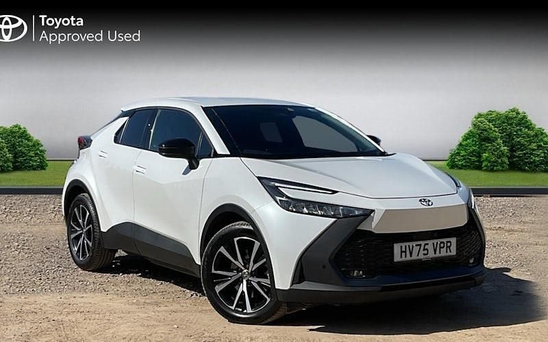 Second-hand Toyota C-HR Design 223 CP (164 kW) 2025 SUV