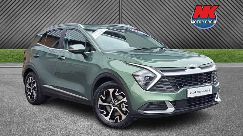 Green Used 2024 Kia Sportage 2 SUV | £27,999 (Fair price) - Image 1/4