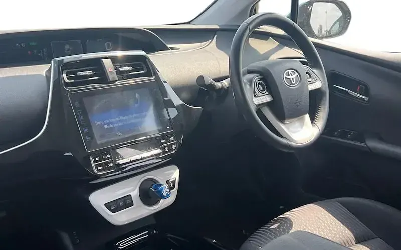 Used Toyota Prius Business Edition 122 HP (89 kW) 2019 Hatchback