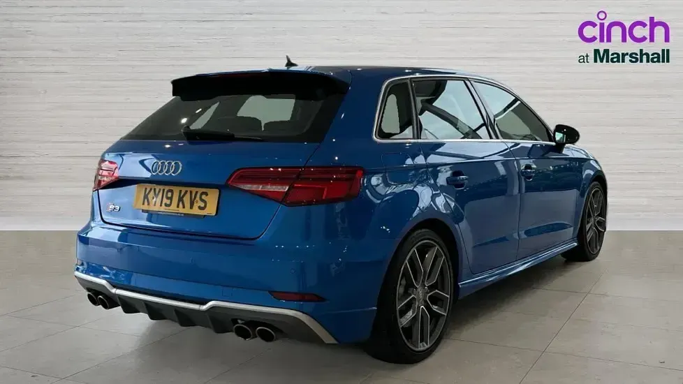 Used Audi A3 Sport 300 HP (220 kW) 2019 Blue Sedan