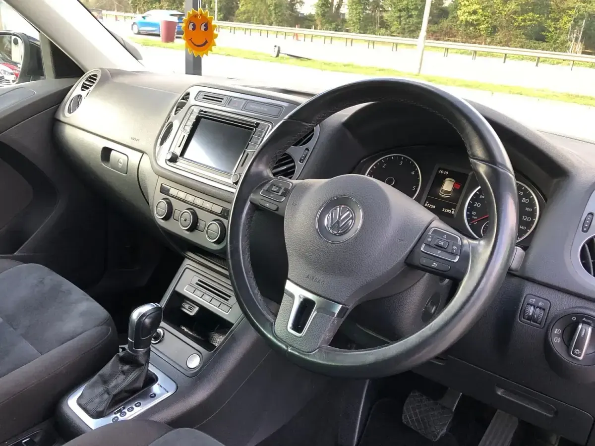 Usado VW Tiguan Edition 150 CV (110 kW) 2015 Negro SUV