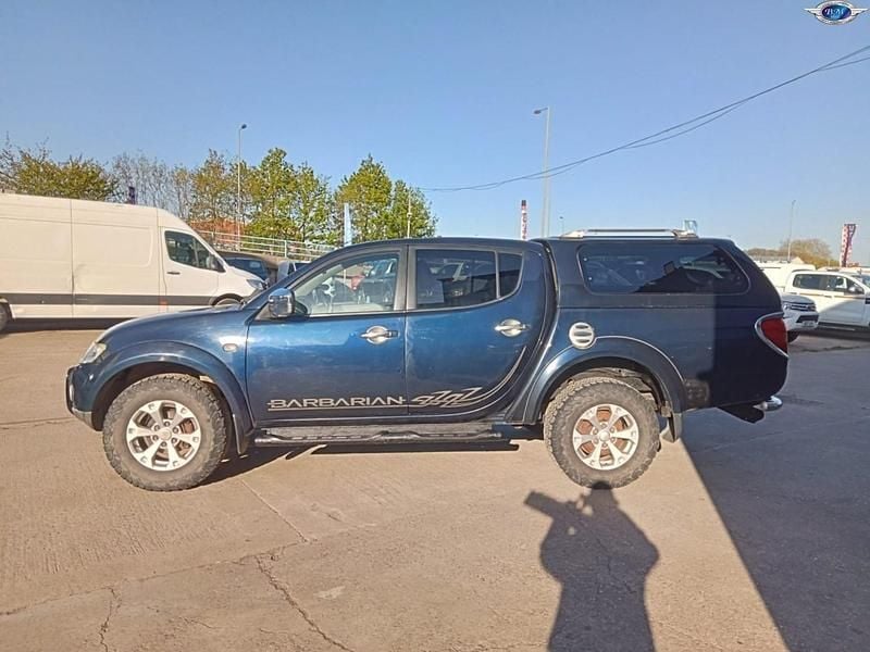 Used Mitsubishi L200 2010 Blue Pickup